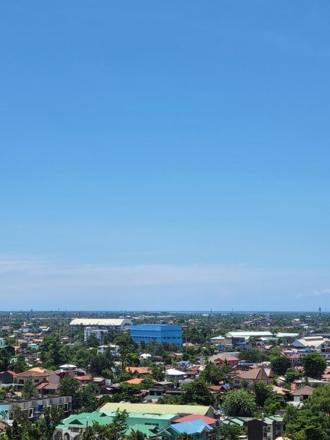 Sempre Premier Inn - Mactan Airport Hotel Lapu-Lapu City Bagian luar foto