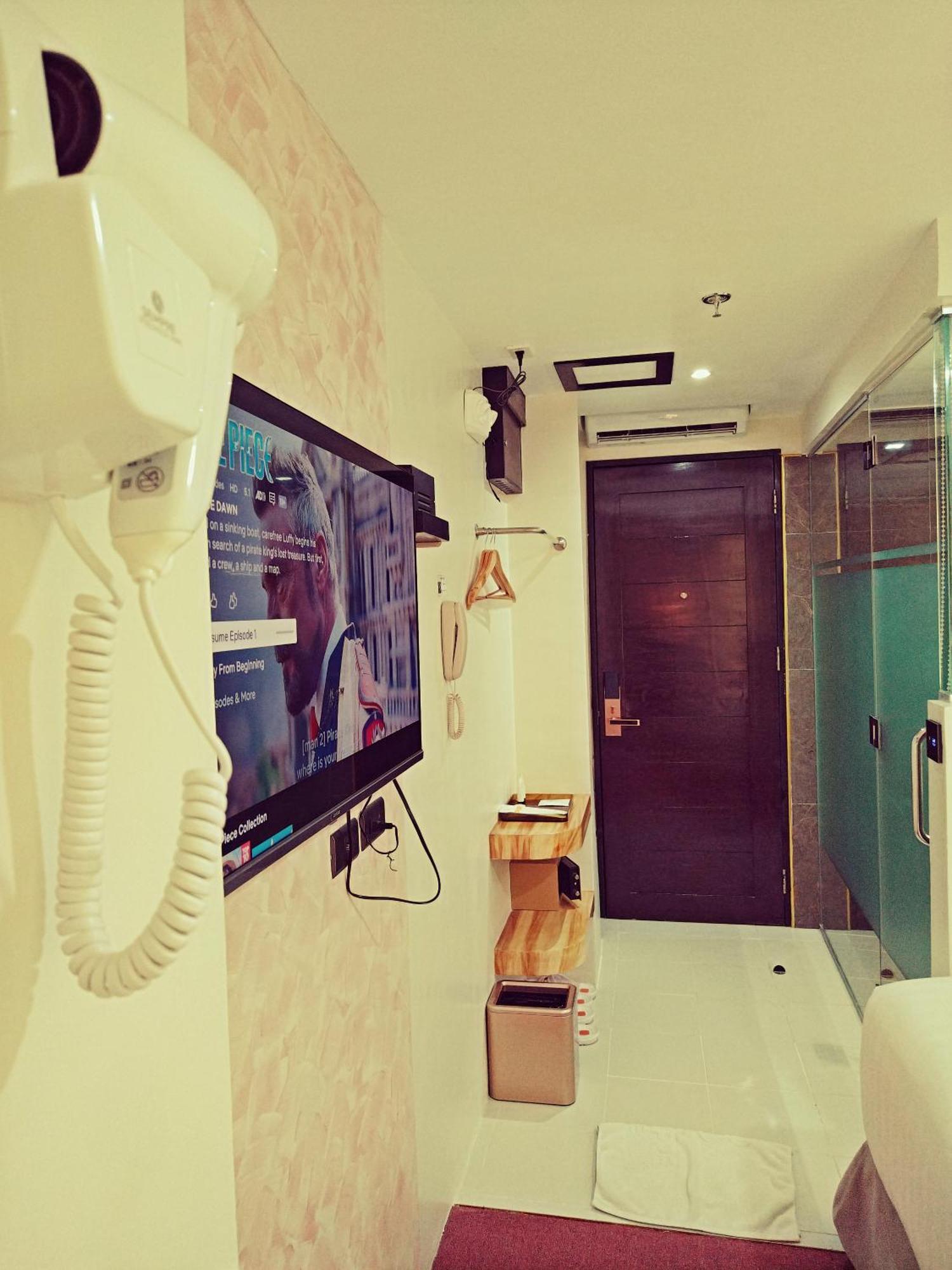 Sempre Premier Inn - Mactan Airport Hotel Lapu-Lapu City Bagian luar foto